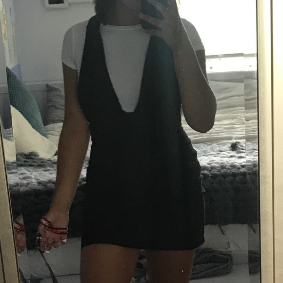 Crossback dress - Picture 3 of 3